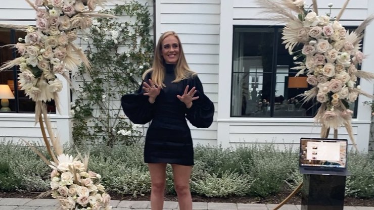 Adele choca ao postar primeira foto de 2020: