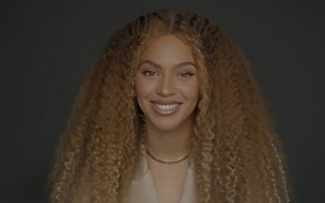 Beyoncé faz discurso emocionante