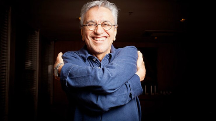 Caetano Veloso derrota Olavo de Carvalho e receberá indenização   Celebridades   iG