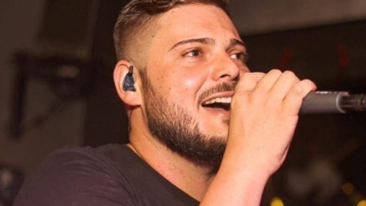 Cantor sertanejo Leandro Breda morre de dengue hemorrágica   Celebridades   iG