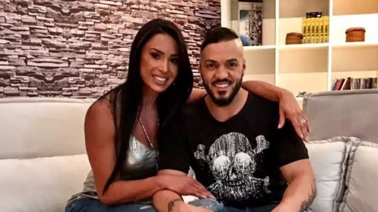 Em live com Kelly Key, Belo diz que Gracyanne não nega fogo   Celebridades   iG