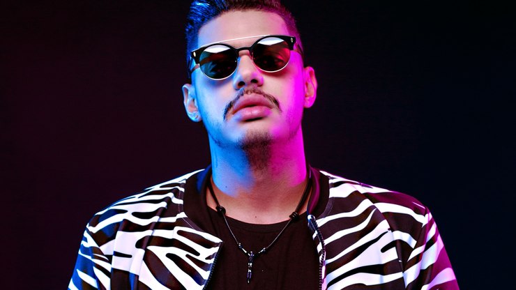 Em meio à quarentena, Hungria lança single