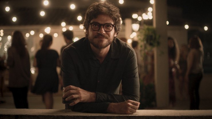 Emilio Dantas fala de críticas ao machismo de série do Globoplay   Celebridades   iG