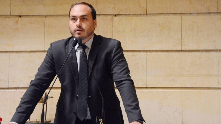 Ex assessor de Carlos Bolsonaro assume presidência da Funarte   Cultura   iG