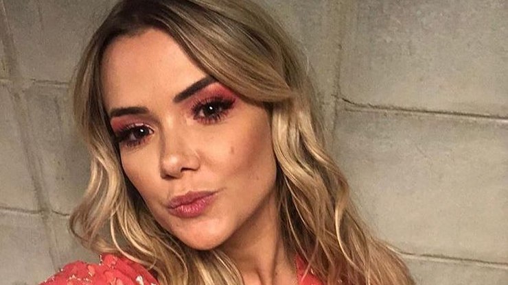 Ex BBB Marcela sofre críticas e expõe: