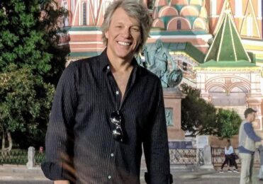 Jon Bon Jovi dá desconto de R$ 10 milhões na venda de sua mansão  – Celebridades – iG