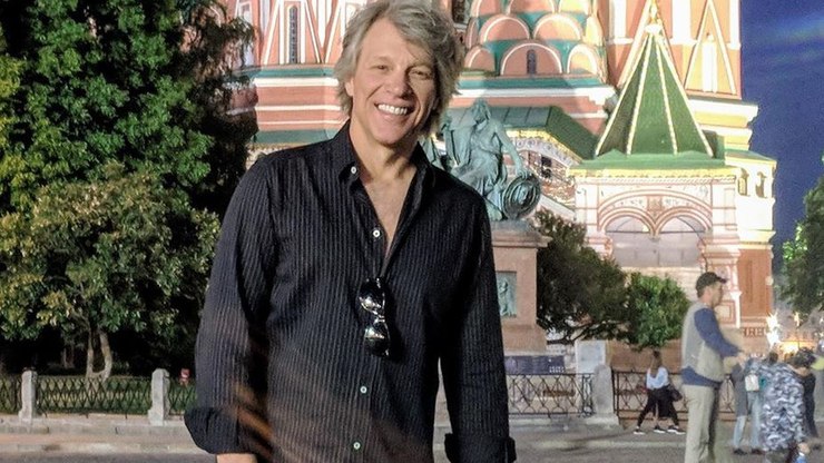 Jon Bon Jovi dá desconto de R$ 10 milhões na venda de sua mansão    Celebridades   iG