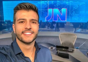 Jornalista troca Globo por Record e é mal recebido: ‘Homofobia’ – TV & Novelas – iG