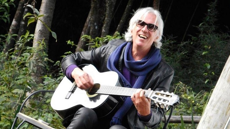 Morre um dos fundadores dos Titãs, o músico Ciro Pessoa   Celebridades   iG