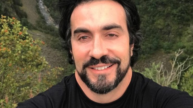 Padre Fábio de Melo revela paixão que quase o fez largar a irgeja   Celebridades   iG