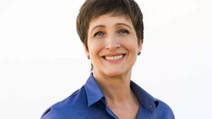 Repórter da Globo rebate internauta que fez pedido atrevido   Celebridades   iG