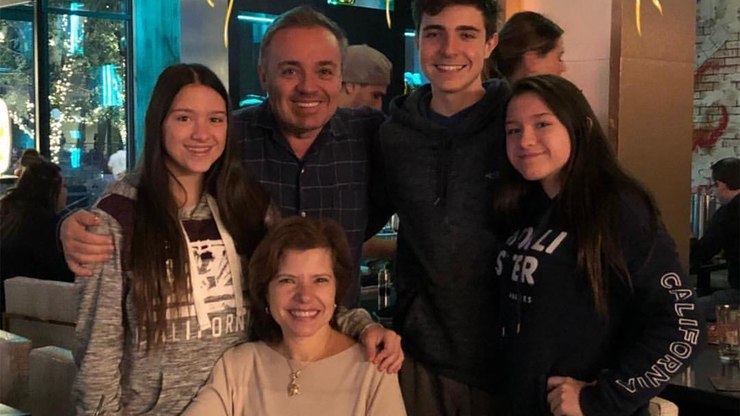 Rose Miriam pede briga na Justiça contra Chris Flores e Leão Lobo   Celebridades   iG