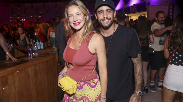 Scooby alfineta Luana Piovani após briga por pensão: