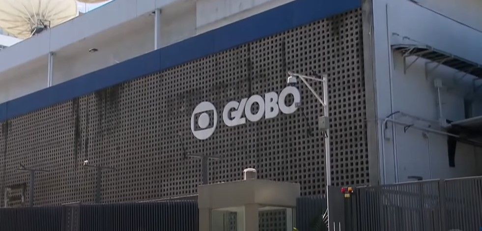 Rachadinha-da-Globo-repercute-na-internet-e-Bolsonaro-comenta