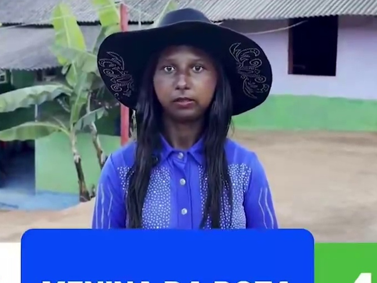 Menina da Bota: Menina da Bota confirma candidatura a deputada federal e fala em mudar a vida da família